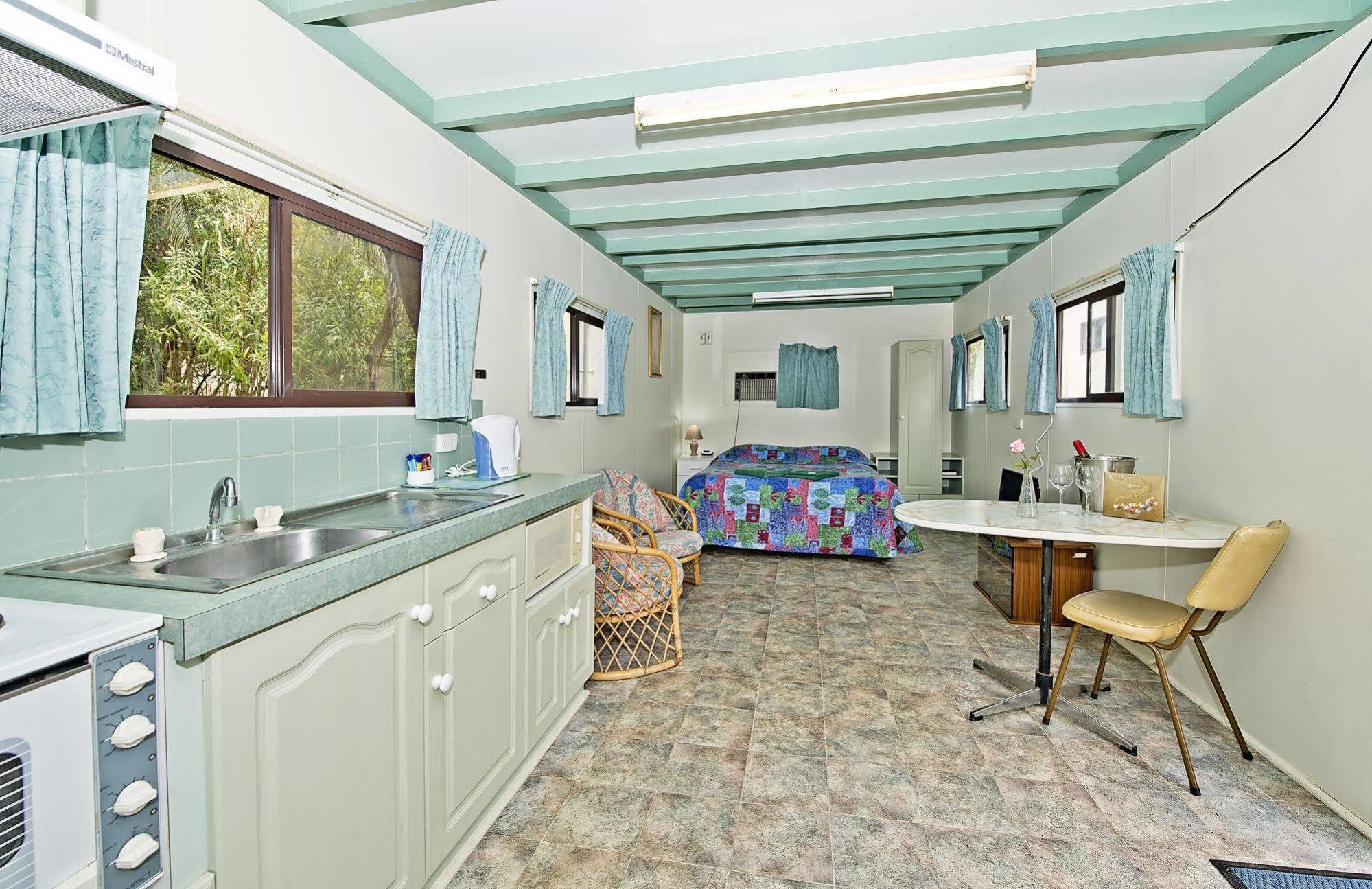 Acclaim Pine Grove Holiday Park Esperance Exterior foto